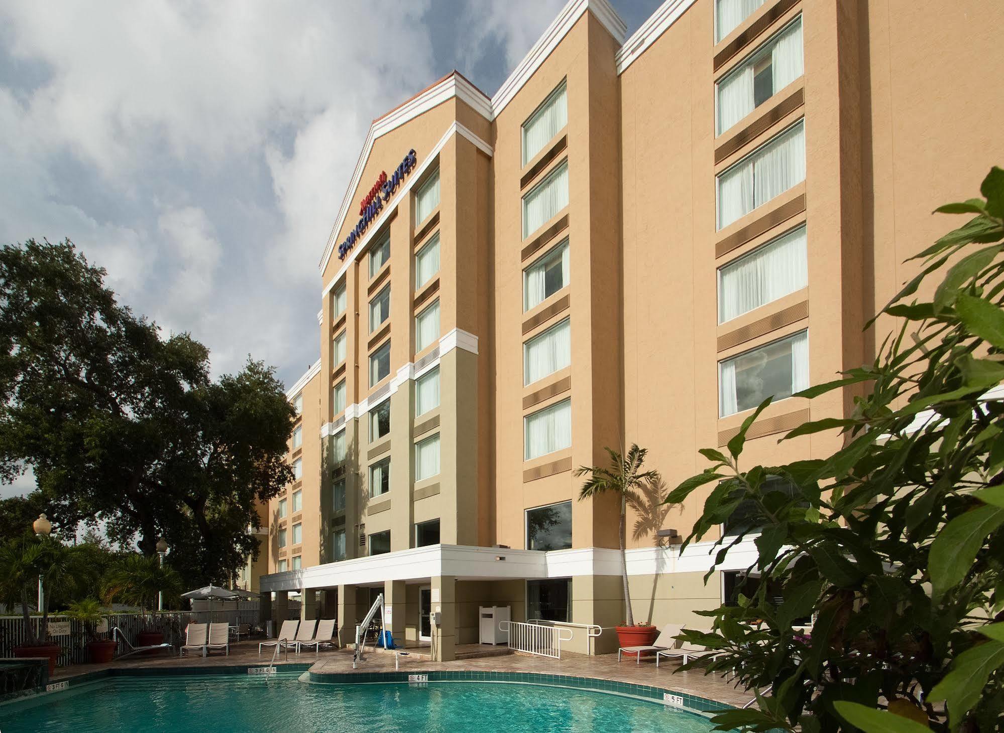 דניה ביץ' Springhill Suites Fort Lauderdale Airport מראה חיצוני תמונה